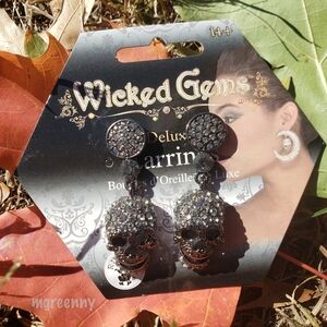 Sparkly Skull Halloween Dangle Earrings